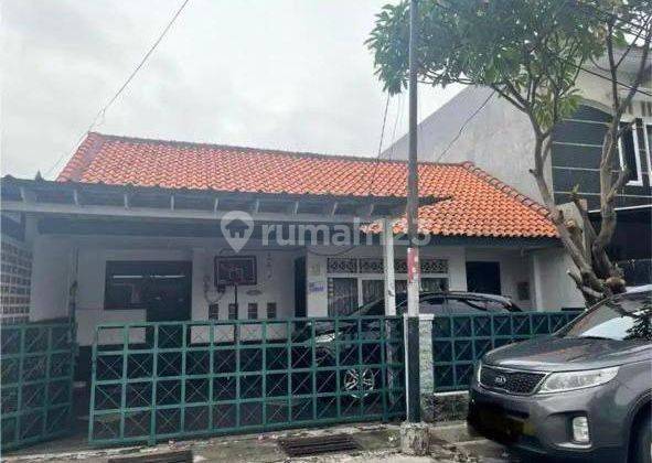 Rumah Strategis di Komplek Bppt, Meruya, Kebon Jeruk, jakarta barat 1