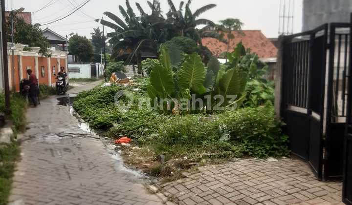 Land for sale in Gondrong area, Cipondoh Tangerang
