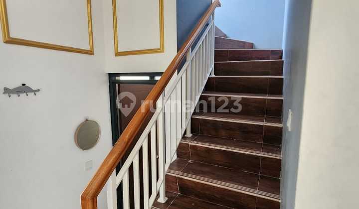 Ready-to-occupy Royal Tajur house for sale in Bogor 2