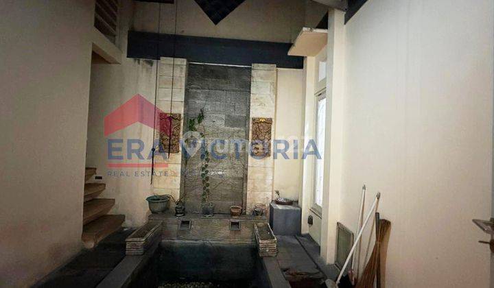 Rumah 2 Lantai Terawat di Sulfat, Malang 2