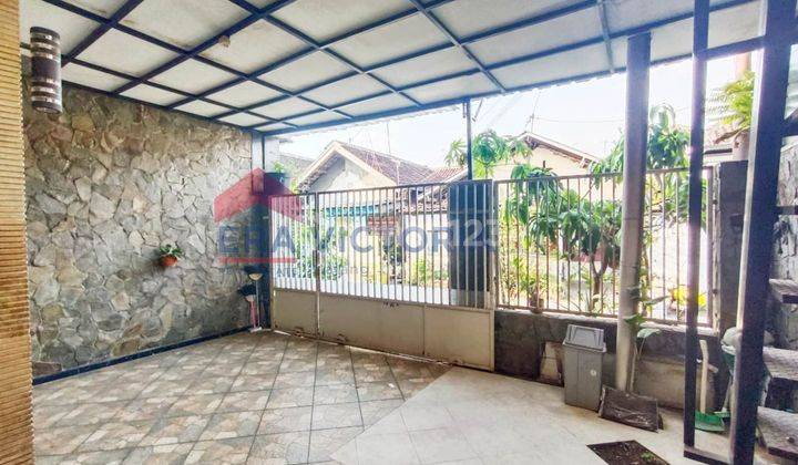 Rumah 3 Lantai Bagus SHM di Pandanwangi, Malang 2