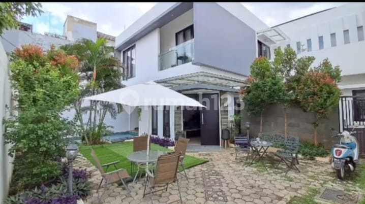 Dijual Rumah Bagus di Mampang, Jakarta Selatan