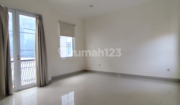 Disewakan Rumah di Alicante Gading Serpong 2