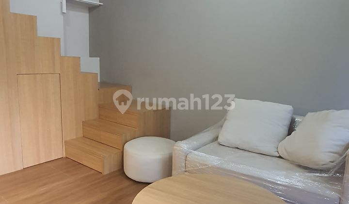 For Sale House on the Border of BSD and Gading Serpong 2