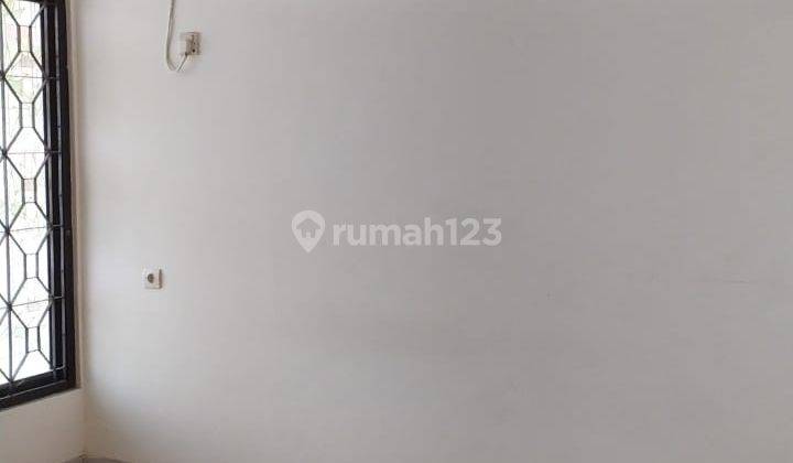 Disewakan Rumah Rapi Siap Huni di Sutera Kiran 2