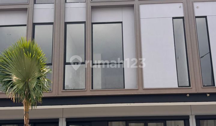 New Ruko for Rent in Park Serpong, Suitable for Business New Ruko for Rent in Park Serpong, Suitable for Business