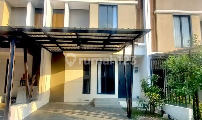 Disewakan Rumah di U Ville Bintaro Jaya, Tangerang Disewakan Rumah di U Ville Bintaro Jaya, Tangerang