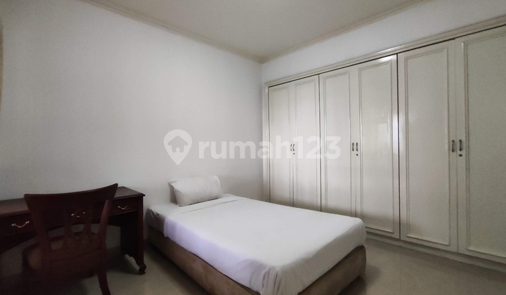 Dijual 2 BR Apartemen Kedoya Elok, Jakarta Barat  2