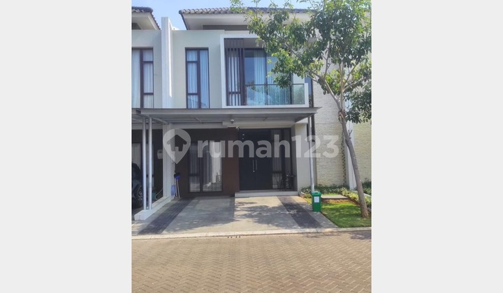 Dijual Rumah di Summerwood Sedayu City, Jakarta Utara Dijual Rumah di Summerwood Sedayu City, Jakarta Utara