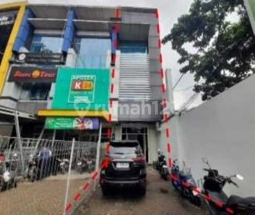 SHOP/COMMERCIAL SPACE FOR RENT on Duren Tiga Raya, South Jakarta 1