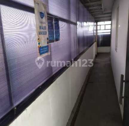SHOP/COMMERCIAL SPACE FOR RENT on Duren Tiga Raya, South Jakarta 2