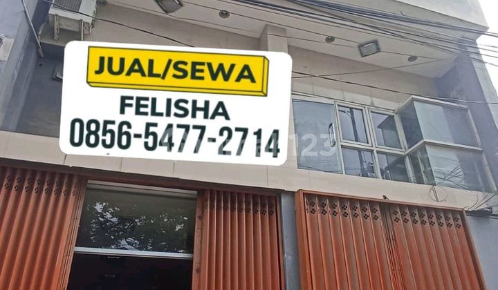 Ruko 4 Lantai Di Tengah Kota