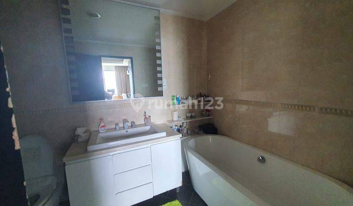 Essence Darmawangsa Apartement 2 BR Semi Furnished 2