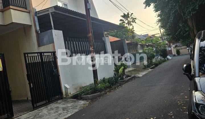 Rumah Minimalis 3 Lantai Siap Huni Tanjung Duren 2