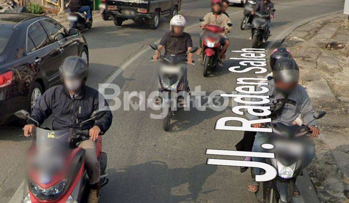 RUKO 3 LANTAI DI JALAN UTAMA RADEN SALEH KARANG TENGAH KOTA TANGERANG 2