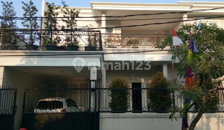 Rumah Hook Dalam Komplek Elite Luas 308 Jl Panjang Kebon Jeruk