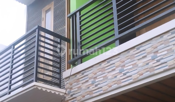 Dijual Rumah Cepat 2 Lantai Luas 70 Jl. Sonton Tanjung Barat SHM