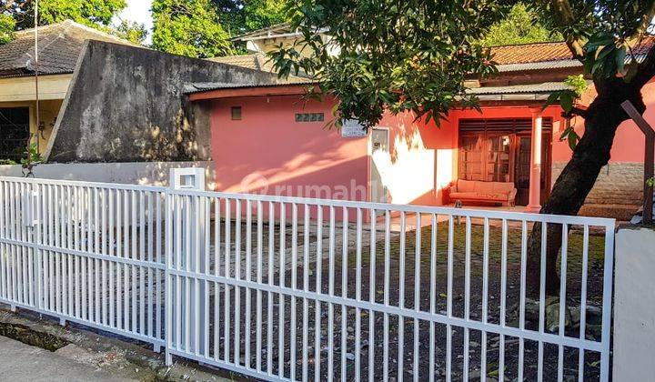 Dijual Rumah Hitung Tanah Lt 230 Akss 2 Mobil Dkt Stsiun Lenteng 2