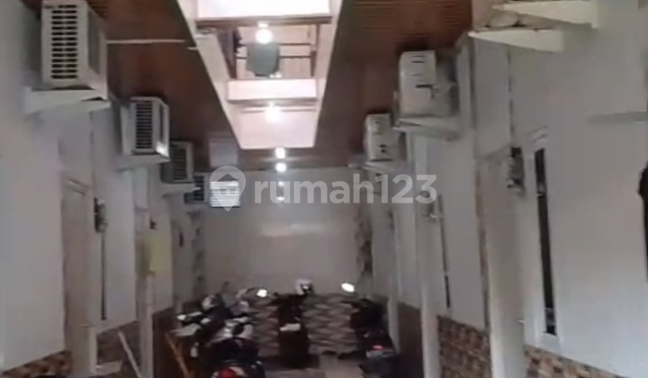 Kost 19 Kamar+2 Ruko Full Gunadarma Kelapa Dua Depok SHM 2
