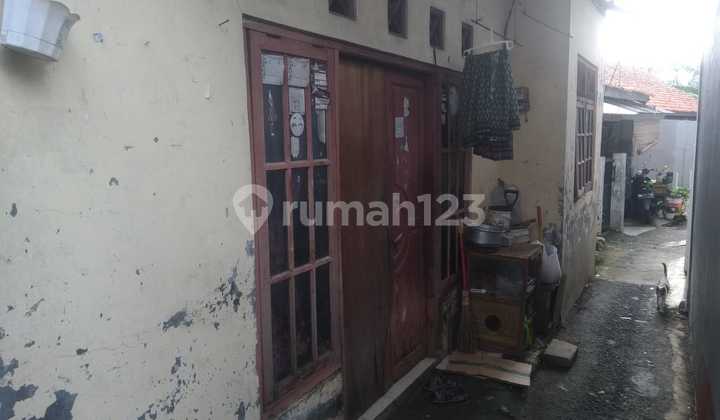 Ex-renovation Needed House 0 Km to Lenteng Agung Station Shm
