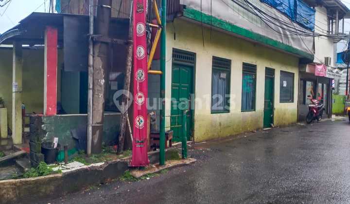 Dijual Tempat Usaha Bekas Warteg Pinggir Jalan Raya Lenteng Agung