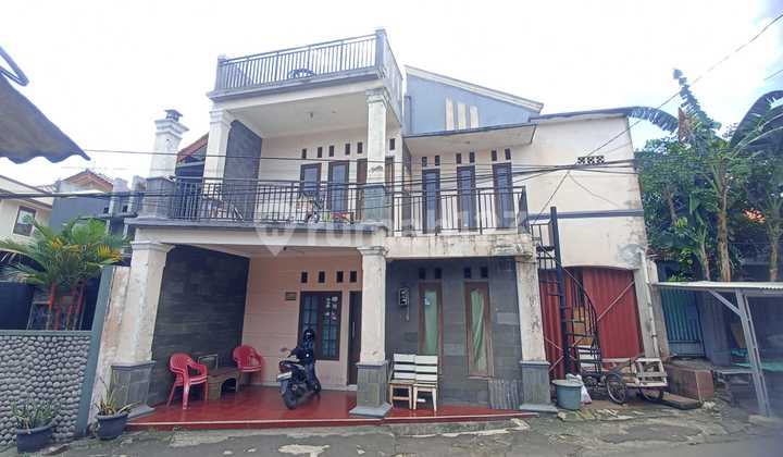 Rumah Strategis 3 Lantai Akses 2 Mobil Jatipadang Tidak Banjir 