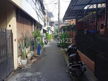 Dijual Rumah Kos Full Isi Luas 155 Akses Motor Strategis Tebet 2