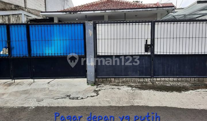 Rumah Luas 1 Lantai Akses Mobil Kecapi Jagakarsa