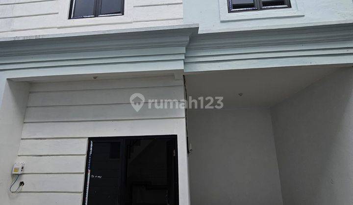 Dijual Rumah Cantik Cluster 2 Lantai Jalan Radio Dijagakarsa Kpr 1