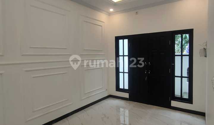 Rumah Baru Classic Jalan Kaki ke Waduk Ruang Limpah Brigif 2