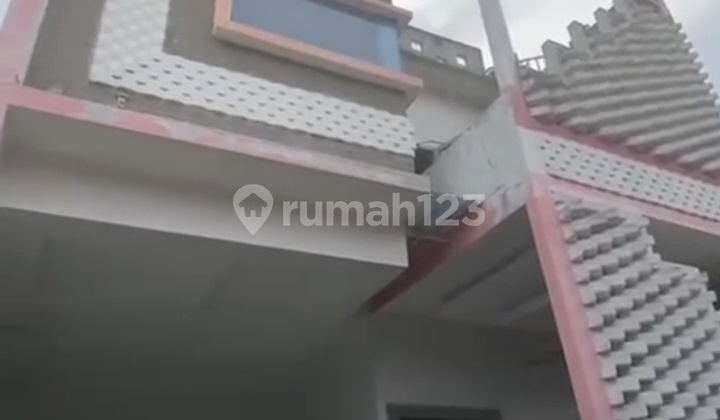 Rumah Murah Banget 2,5 Lt Ada Rooftop Akses Mobil Setu Babakan