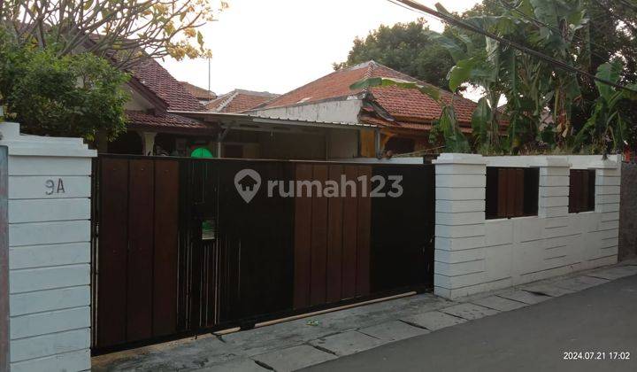 Dijual Rumah Luas 280m² Carpot 4 Mobil Strategis Condet Jaktim 1