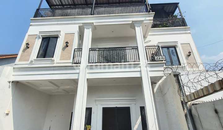 Jual/sewa Rumah Siap Huni 2 Lantai+rooftop Cluster Jagakarsa