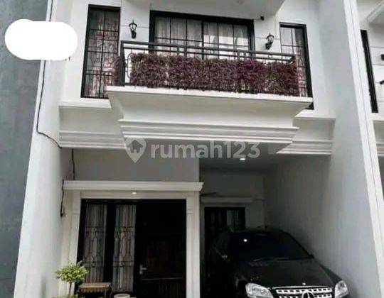 Di Jual Rumah Bagus Dlm Townhouse Pinggir Jalan Jagakarsa Shm 1