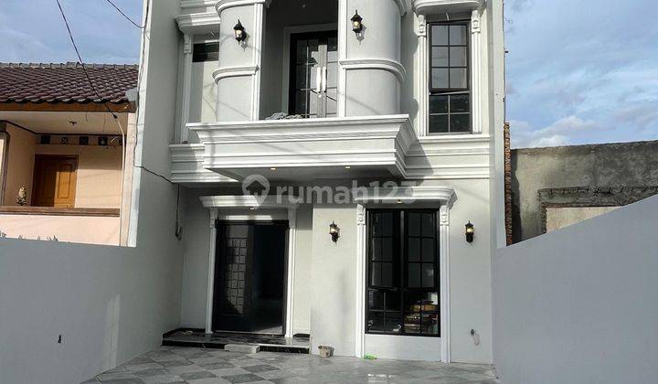 Rumah Mewah Modern Classic Lt 193 M² Komp. Mpr Tabebuya Park Shm 1