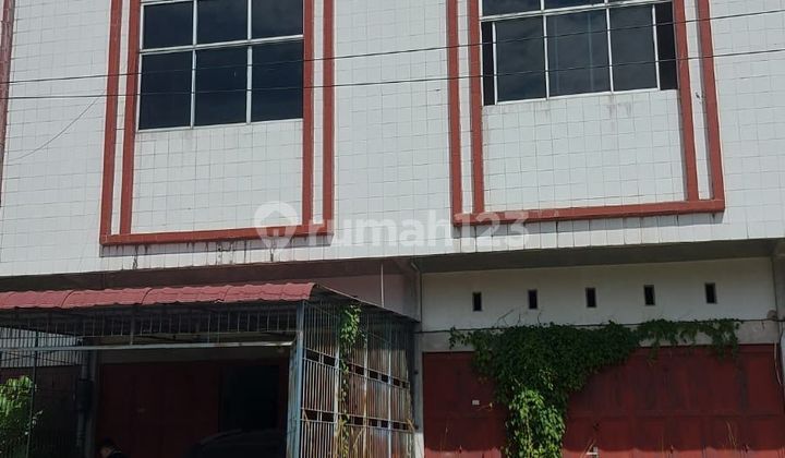 3-Story Shophouse Plus Active Swiftlet Business in Karya Bakti, Tenayan Raya
