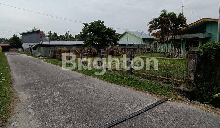 Rumah Bulatan, Posisi Hook (Sudut), Tanah Super Luas 1000m2 (20 x 50) 2