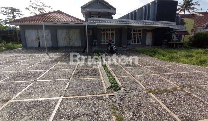 Rumah Bulatan Tanah Super Besar 3600m2 2