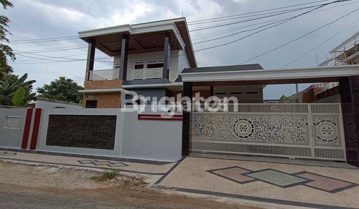 Rumah Mewah, Fully Furnished Komplek Pemda 1