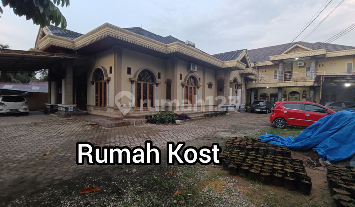 Gold Investment: 2 Houses + 22 Rental Rooms + 2 Shophouses on Diponegoro
