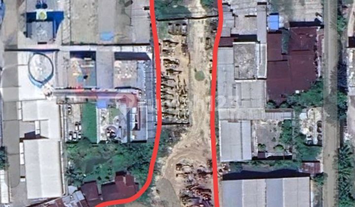 Tanah Samping Jalan Besar Soekarno Hatta