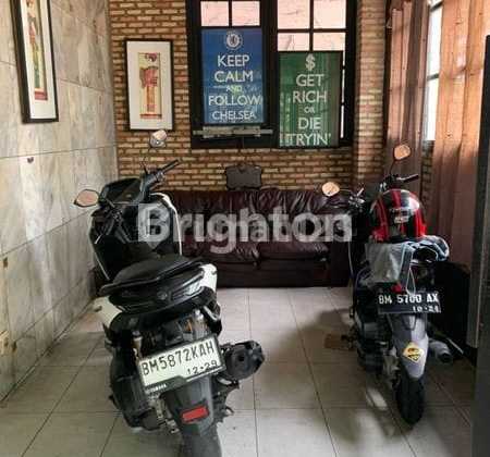 2-Story Luxury House Beside Jl. Diponegoro, Pekanbaru City Center