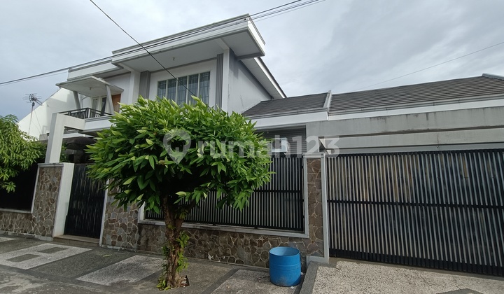 Rumah Mewah 2lt Semi Furnished Siap Pakai Rumah Mewah 2lt Semi Furnished Siap Pakai