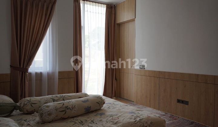 Cluster Mewah 3 Lantai Premium Di Gobah Thamrin - Shm Ready 2