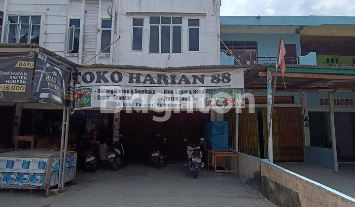 Ruko 2 lantai Bukit Barisan 1