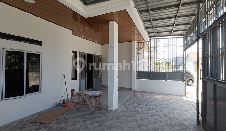 Rumah 2 Lt Kondisi Baru Lokasi Strategis Tengah Kota 2