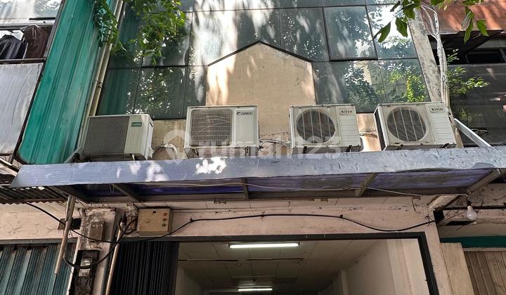 Ruko 4 lantai di Belakang MKG Harga Nego Cepat 