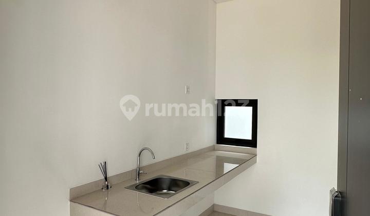 House with Attic in Wisteria Metland Menteng 2