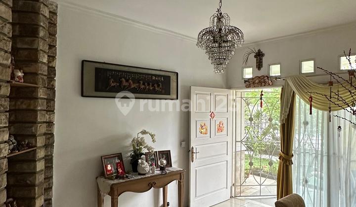 Rumah Strategis di Janur Indah, Semi Furnished, Sudah SHM