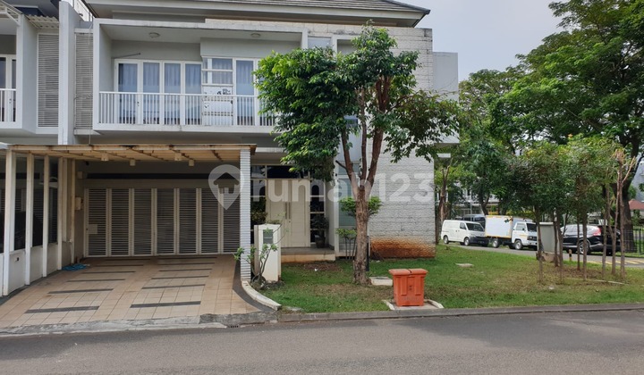 Rumah Cantik Hoek 2 Lantai di Grand Orchard Ebony, Jakarta Utara – LT 279 m² Rumah Cantik Hoek 2 Lantai di Grand Orchard Ebony, Jakarta Utara – LT 279 m²